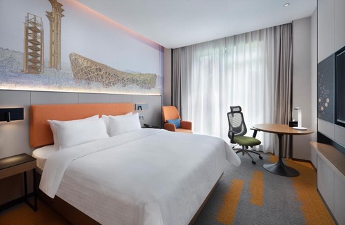 Fengtai Hotel | Hampton by Hilton Beijing South Railway Station