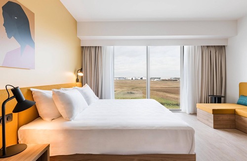 Merignac Hotel | Hampton by Hilton Bordeaux Merignac Airport