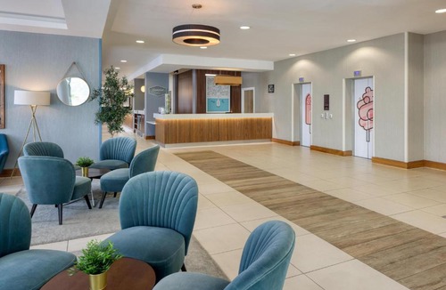 Bournemouth City Centre Hotel | Hampton by Hilton Bournemouth