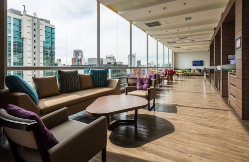 Bucaramanga Hotel | Hampton by Hilton Bucaramanga