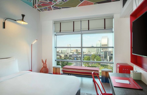 Bur Dubai Hotel | Hampton by Hilton Dubai Al Seef