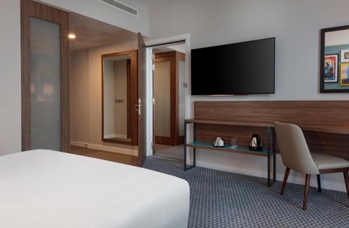Ingliston Hotel | Hampton By Hilton Edinburgh Airport