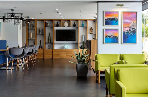 Pendik Hotel | Hampton by Hilton Istanbul Kurtkoy