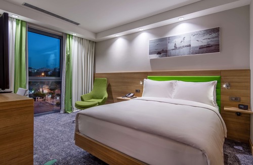 Zeytinburnu Hotel | Hampton by Hilton Istanbul Zeytinburnu