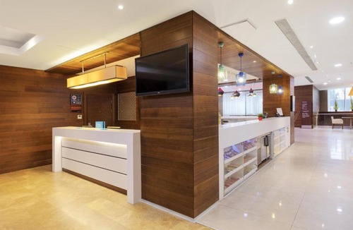 Basaksehir Hotel | Hampton by Hilton Istanbul Kayasehir