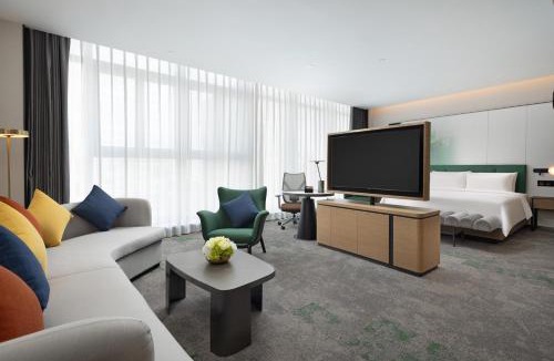 Nanjing Hotel | Hampton by Hilton Nanjing North Railway Station