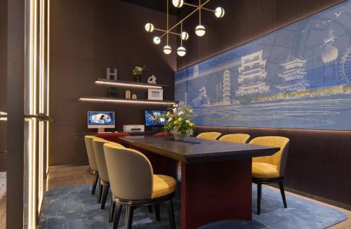 Yuanzhou Hotel | Hampton by Hilton Yichun High-speed Railway Station