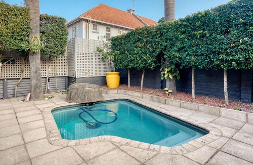 Windermere Apartment | Hampton Collection - Charming 1 or 2 Bedroom Serviced Apartment with Pool