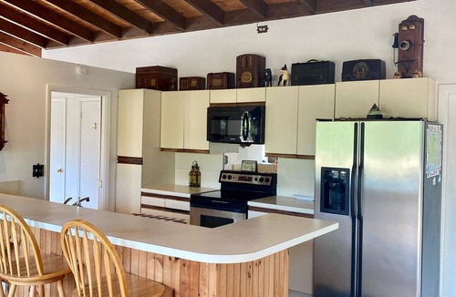 Clearwater Beach House | Hampton Home On Creek & Walking Distance To Beach