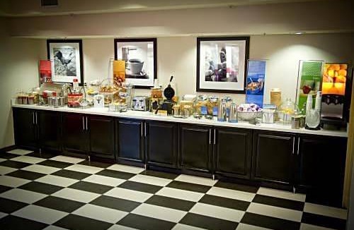 Hayward Hotel | Hampton Inn Oakland-Hayward