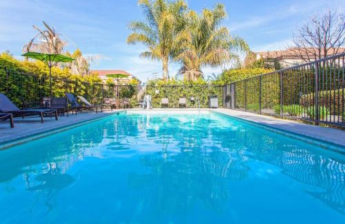 Merced Hotel | Hampton Inn and Suites Merced