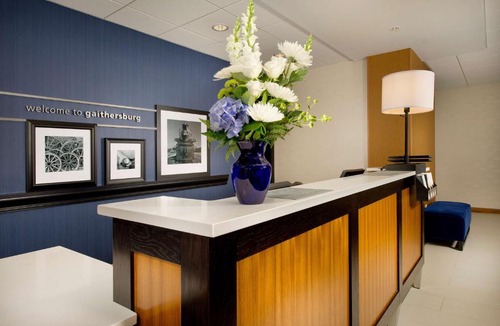 Gaithersburg Hotel | Hampton Inn and Suites Washington DC North/Gaithersburg