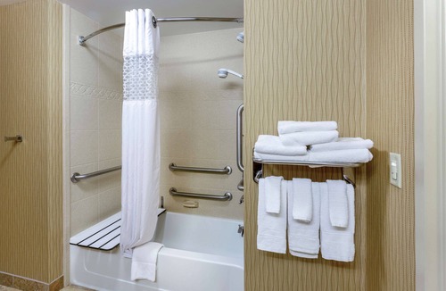 Owings Mills Hotel | Hampton Inn Baltimore/Owings Mills