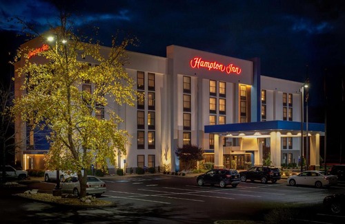 Bristol Hotel | Hampton Inn Bristol