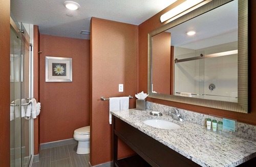 Calgary Hotel | Hampton Inn by Hilton Calgary Airport North