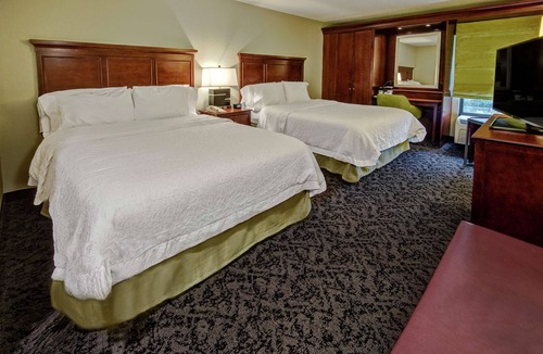 Matthews Hotel | Hampton Inn by Hilton Charlotte/Matthews