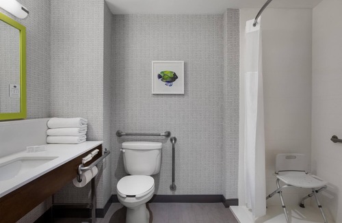 Kamloops Hotel | Hampton Inn by Hilton Kamloops