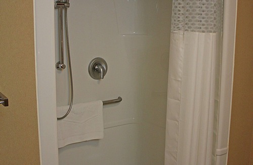 North Bay Hotel | Hampton Inn by Hilton North Bay