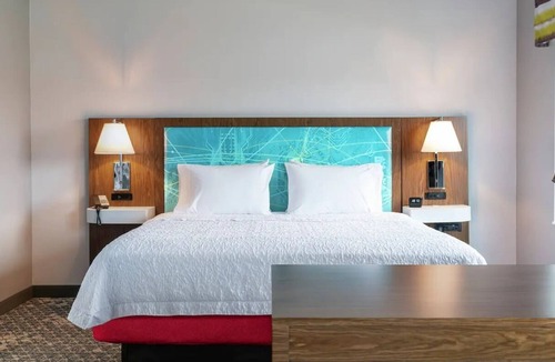 Goddard Hotel | Hampton Inn by Hilton West Wichita Goddard