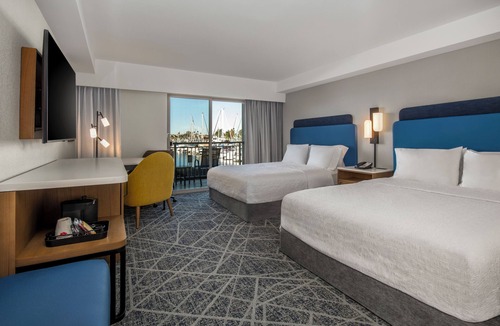 Hollywood Hotel | Hampton Inn Channel Islands Harbor/Oxnard