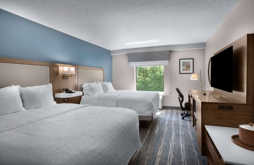 Belmont Hotel | Hampton Inn Charlotte-Belmont at Montcross