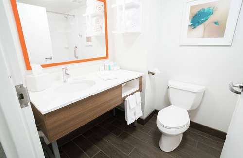 Clarks Summit Hotel | Hampton Inn Clarks Summit-Scranton