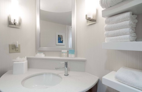 Exton Hotel | Hampton Inn Downingtown/Exton