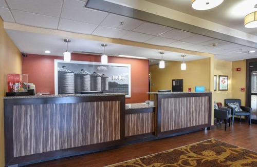 Dry Ridge Hotel | Hampton Inn Dry Ridge