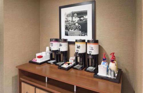 Findlay Hotel | Hampton Inn Findlay