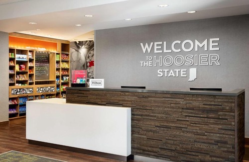 Franklin Hotel | Hampton Inn Franklin, IN