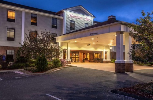 Hadley Hotel | Hampton Inn Hadley-Amherst Area