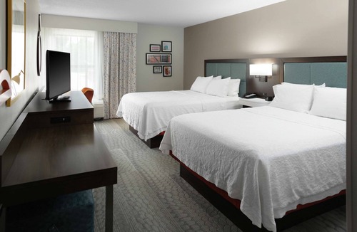 Jasper Hotel | Hampton Inn Jasper