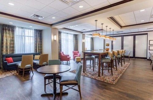 Shakopee Hotel | Hampton Inn Minneapolis/Shakopee