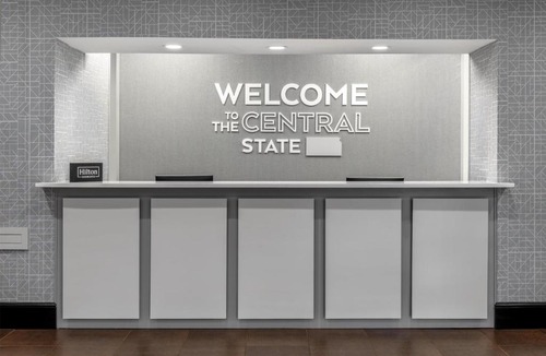 Olathe Hotel | Hampton Inn Olathe