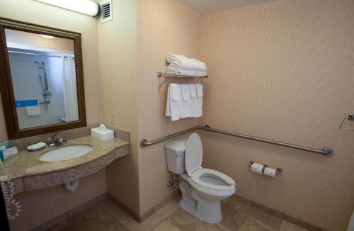 Oneonta Hotel | Hampton Inn Oneonta