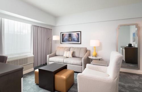 Chinatown Hotel | Hampton Inn Philadelphia Center City-Convention Center