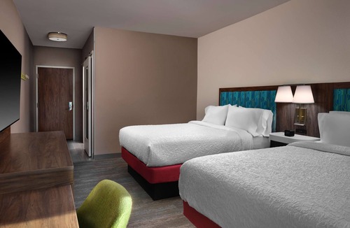 Pinellas Park Hotel | Hampton Inn Pinellas Park St. Petersburg, FL
