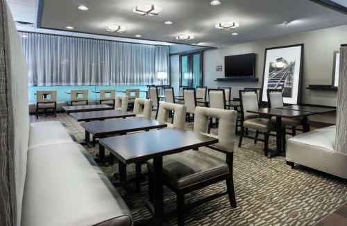 South Oakland Hotel | Hampton Inn Pittsburgh University Medical Center