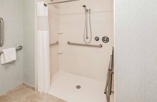 Bridgeville Hotel | Hampton Inn Pittsburgh-Bridgeville