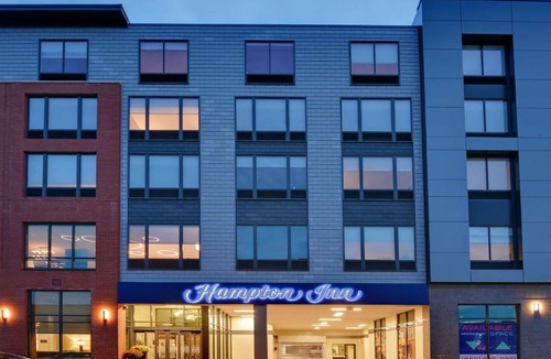 Salem Hotel | Hampton Inn Salem, Ma