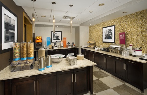 Lutherville Timonium Hotel | Hampton Inn & Suites Baltimore North/Timonium, MD