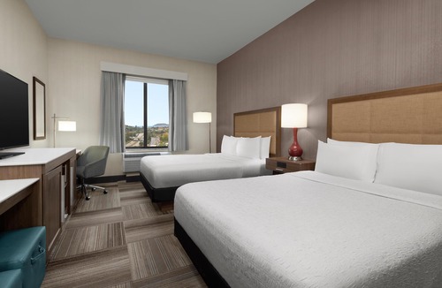 Arroyo Grande Hotel | Hampton Inn & Suites Arroyo Grande/Pismo Beach Area, CA