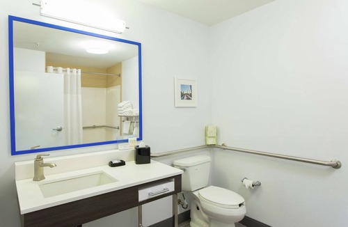 Berwick Hotel | Hampton Inn & Suites Ankeny