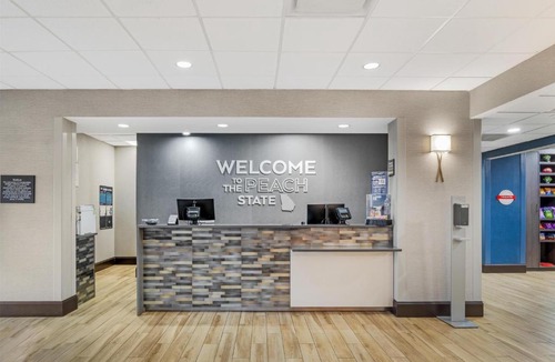 Augusta Hotel | Hampton Inn & Suites Augusta West
