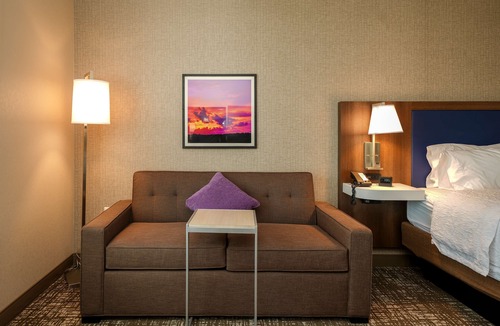 Heather Gardens Hotel | Hampton Inn & Suites Aurora South Denver