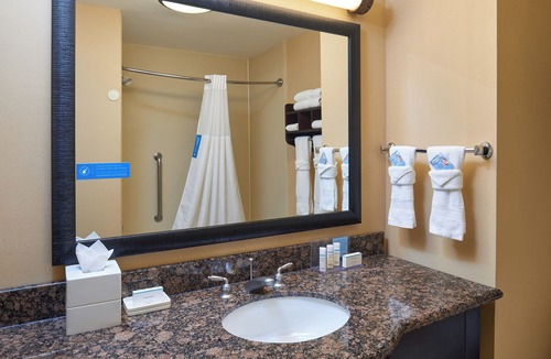 Buda Hotel | Hampton Inn & Suites Austin South/Buda