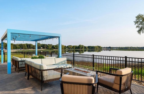 Gypsum Hotel | Hampton Inn & Suites By Hilton Port Clinton Catawba Island