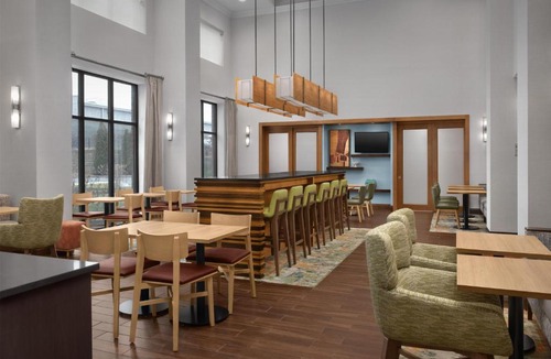Lutherville Timonium Hotel | Hampton Inn & Suites Baltimore North/Timonium, MD