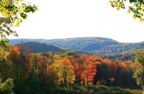 Lenox Hotel | Hampton Inn & Suites Berkshires-Lenox