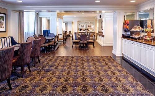 Central City Hotel | Hampton Inn & Suites Birmingham-Downtown-Tutwiler